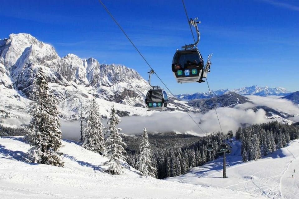 The Hochkönig Ski resort - 750m from Haus Schneeberg, accessible by the ski bus stop, 100m from the house. Over 120km of pistes locally, 760km of pistes within Ski Amade.
You can ski back to 100m from Haus Schneeberg, in Mühlbach am Hochkönig, via the Ski Weg (ski path)