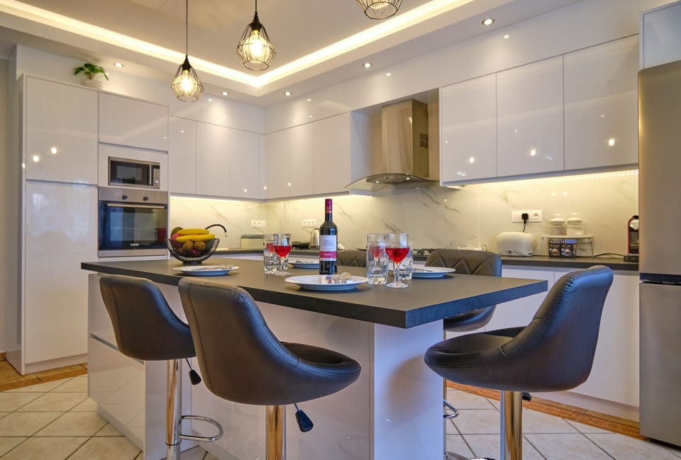 Noufris House Roda Corfu Dining Area