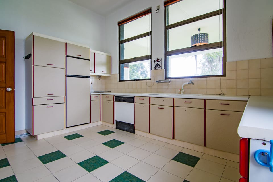 Cameron Highlands Bungalow(Pine Cottage)