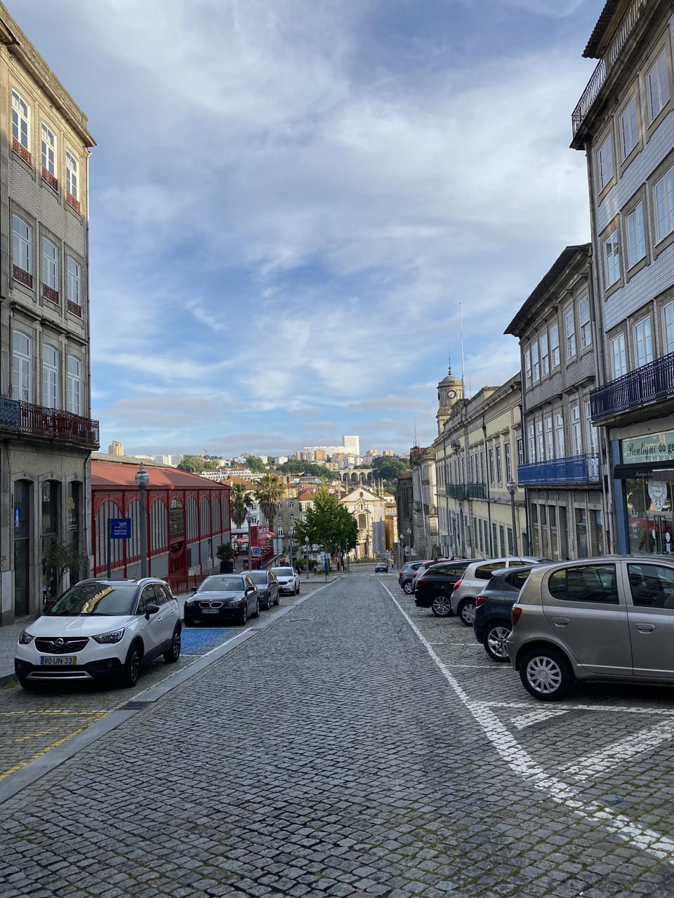 Streets around the apartment are lined with shops and delicious Gelatarias.