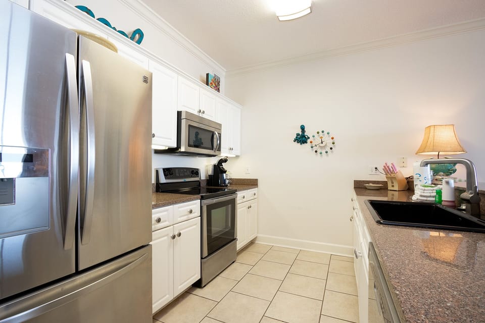 RI309_kitchen2