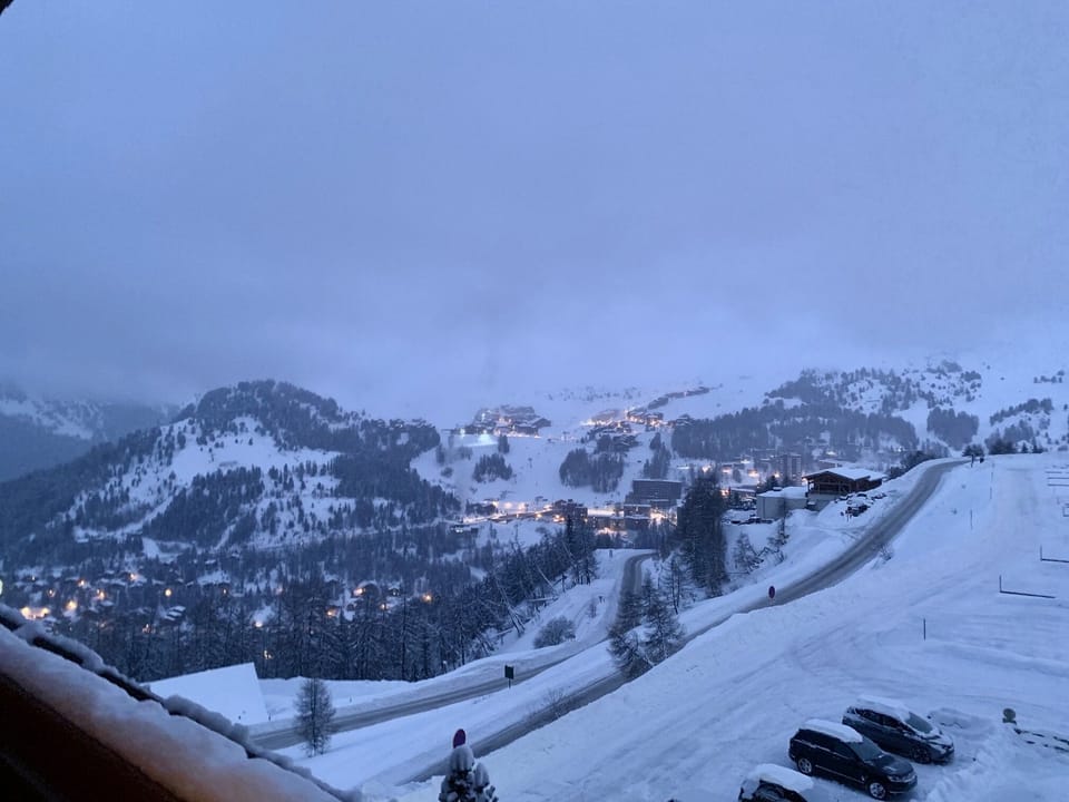 Snow and ski sports