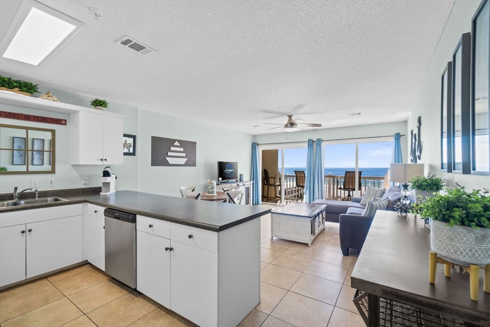 Fully Equipped Kitchen - Living Room - Gulf Views