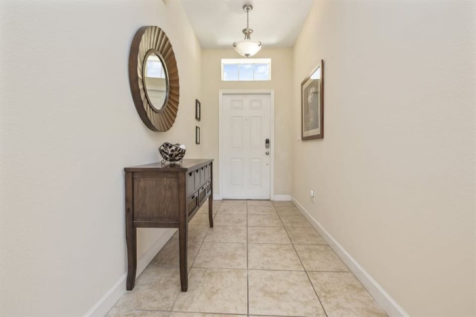 Front Hall / Entry way