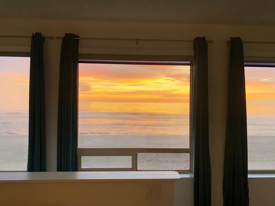 Front row view of sunsets and ocean life!