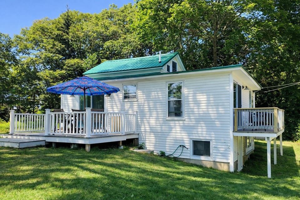 Another view of the cottage from the backyard area.