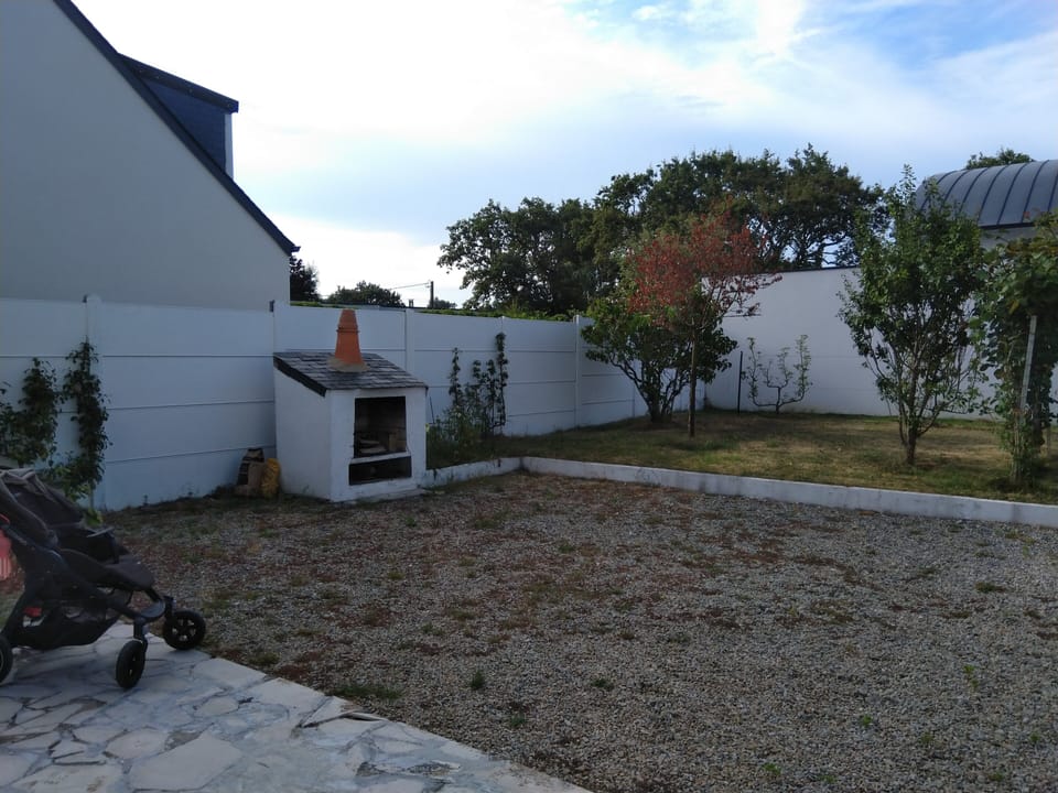 back garden with BBQ 