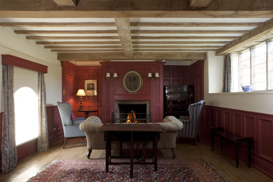 Boxwell Cottage sitting room