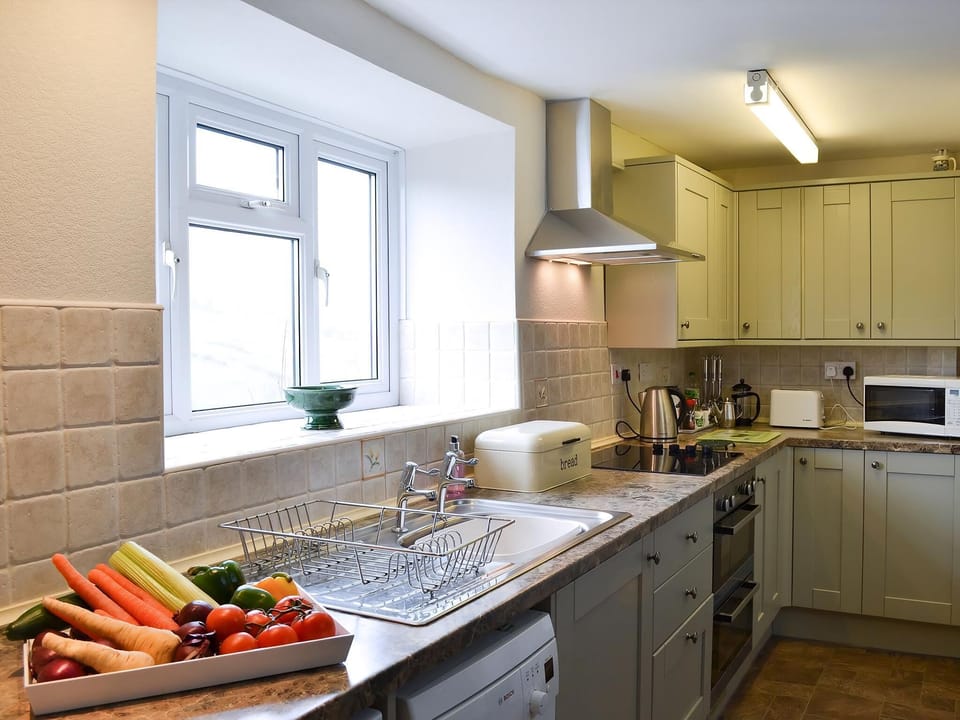 Delightful kitchen area | Upper Ffinnant - Ffinnant, Soar, near Brecon