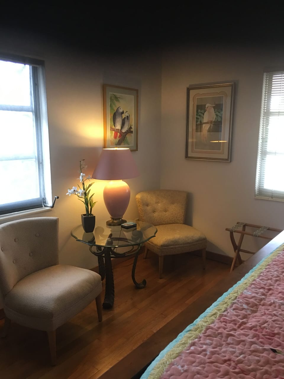 Seating area of Masterbedroom. Kingsize bed with bathroom off bedroom.