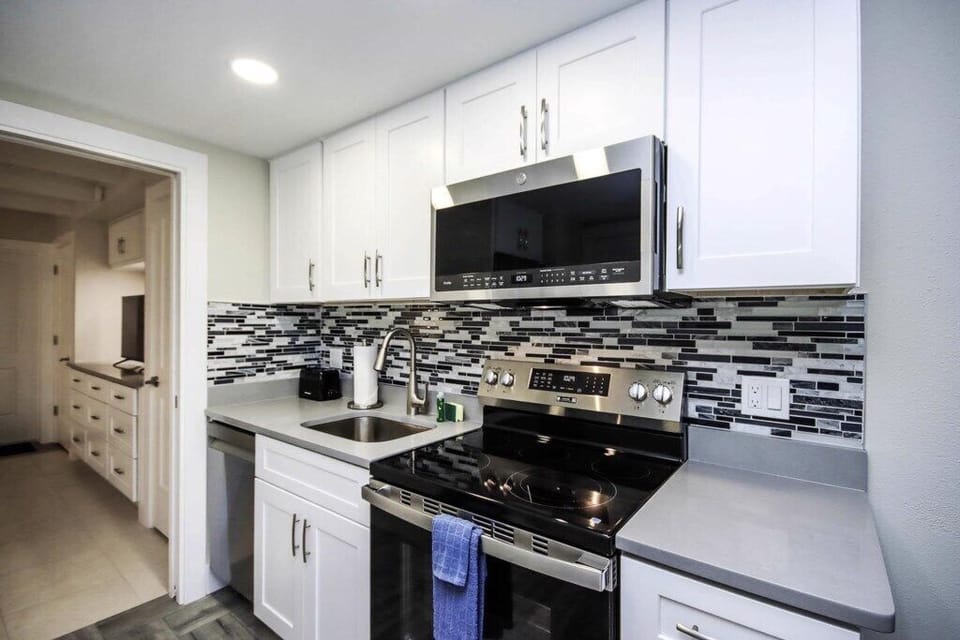 C42Kitchenb