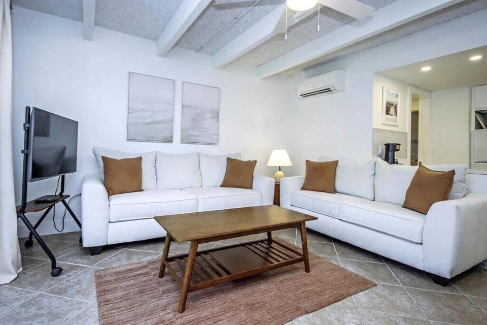 C54LivingRoomc