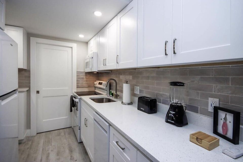 C6Kitchenb