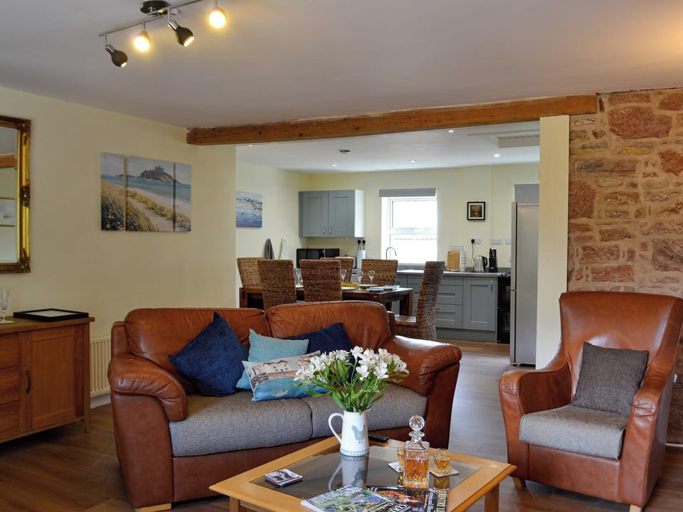 Open plan living space | The Brewers Cottage - Roddenloft, Mauchline