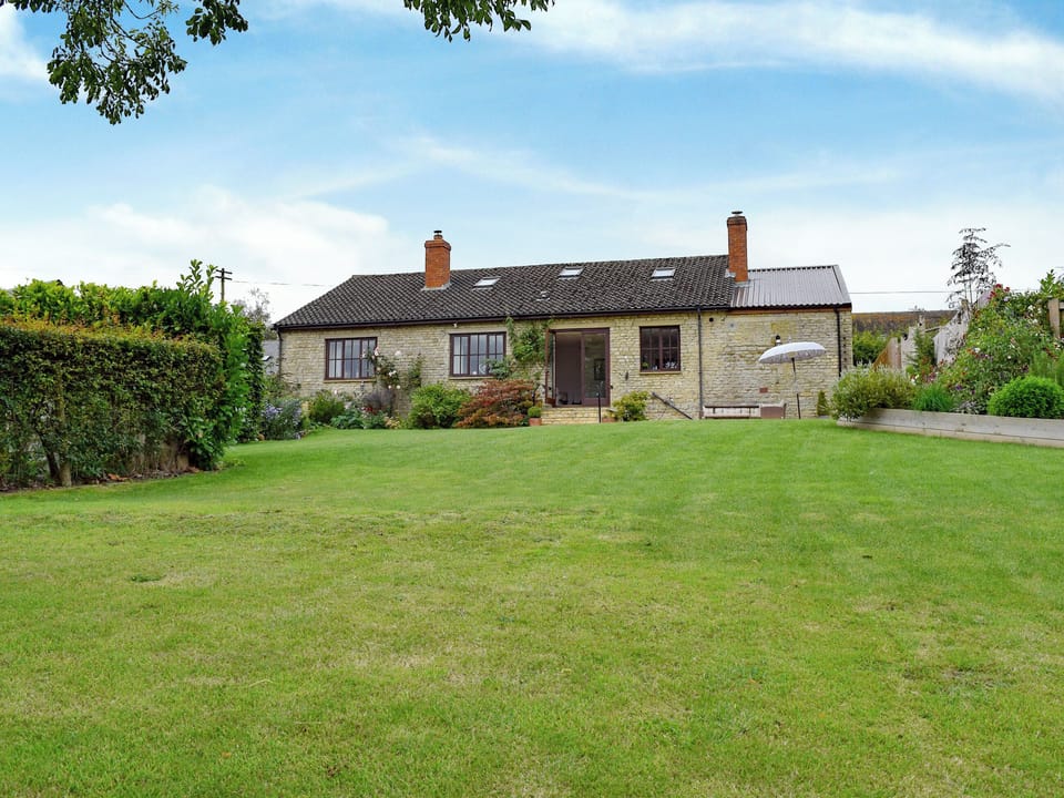 Wonderful holiday home | The Long House, Middle Aston, near Bicester