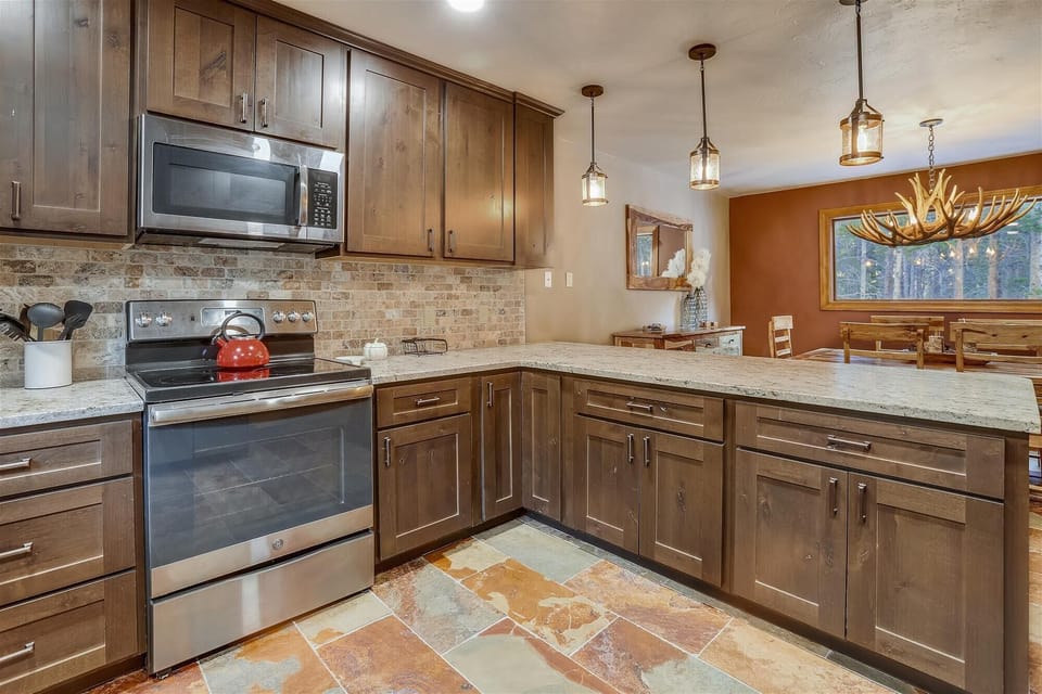 Kitchen, Snowy River Retreat, Breckenridge Vacation Rental