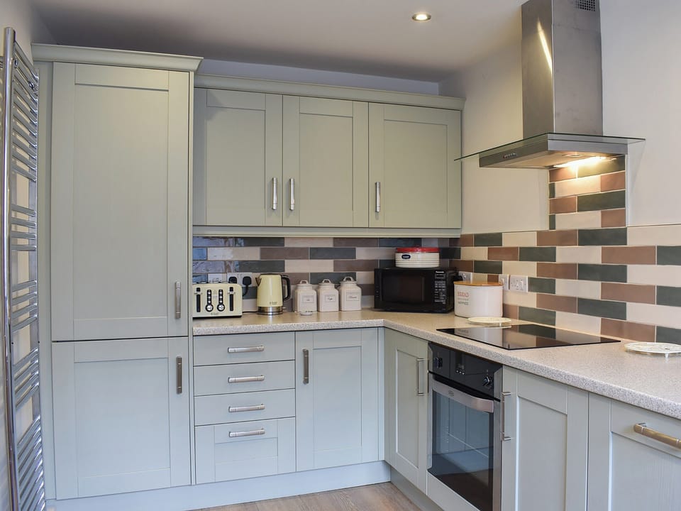 Well equipped kitchen | 3 Winville Mews, Askrigg, near Hawes