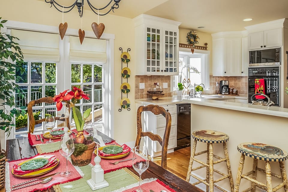 Dining Area Next to the Kitchen