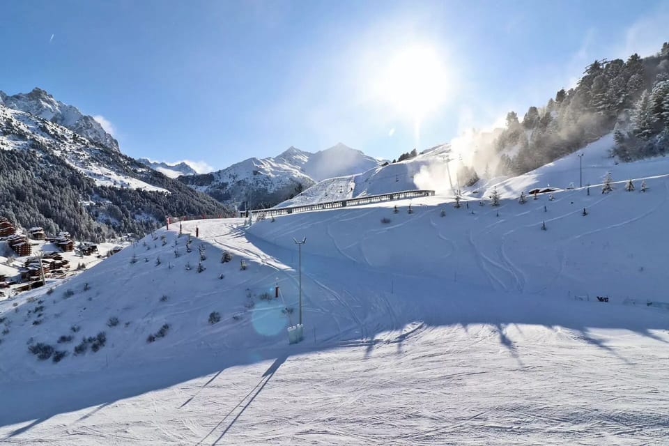 Snow and ski sports