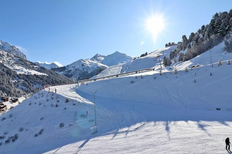 Snow and ski sports