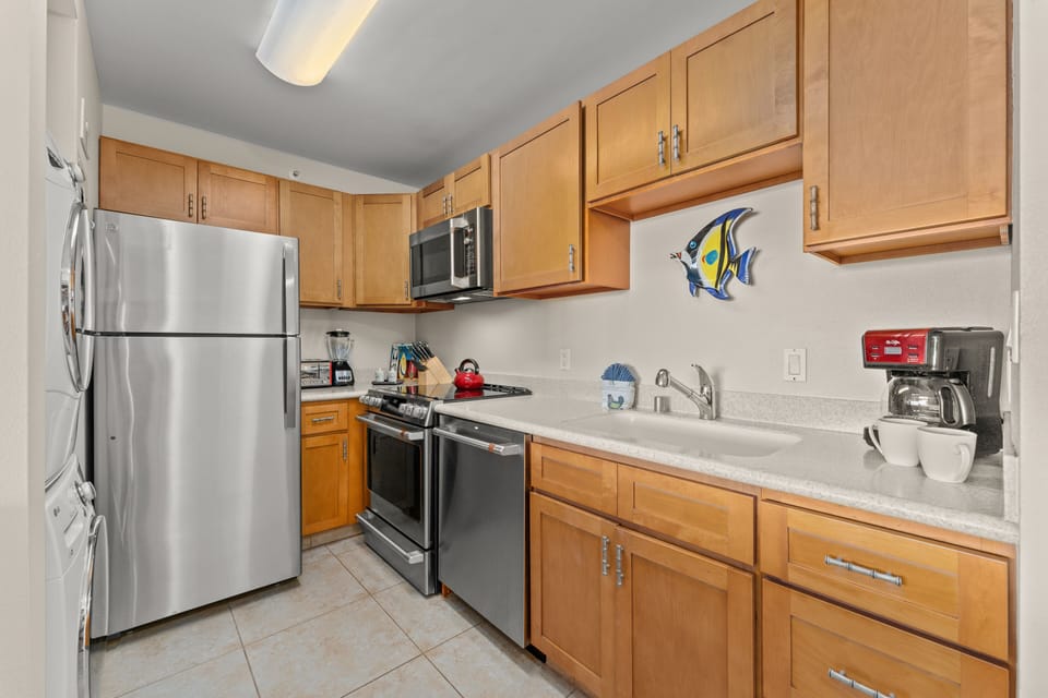 fully stocked kitchen