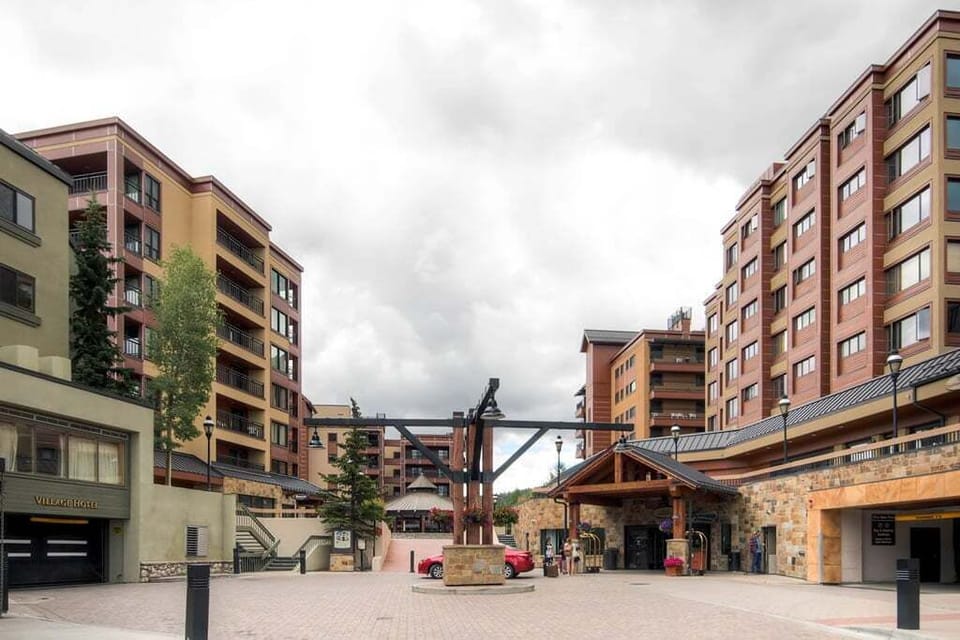 Exterior, Village at Breckenridge Peak 9 Inn, Liftside 403, Breckenridge Vacation Rental