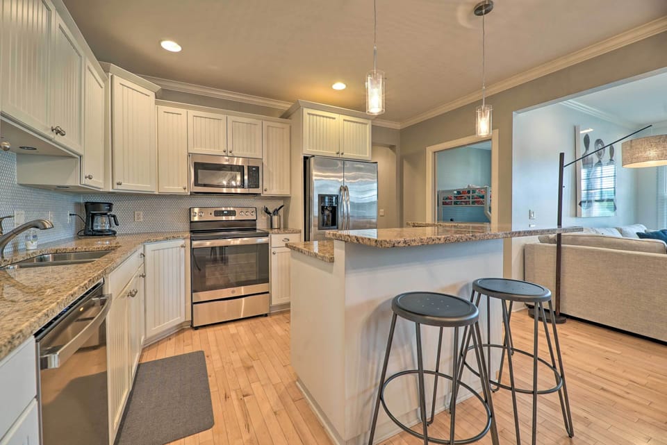 Kitchen | Fully Equipped