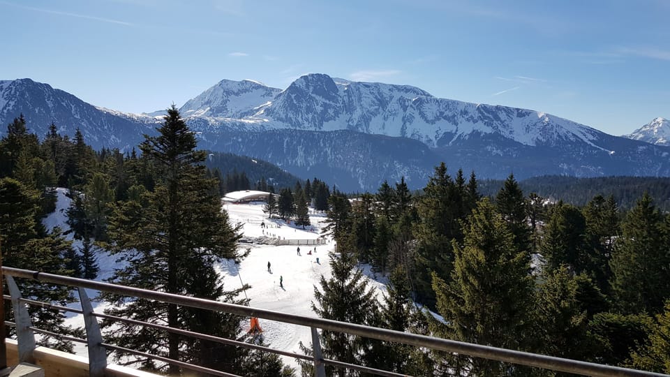 Snow and ski sports