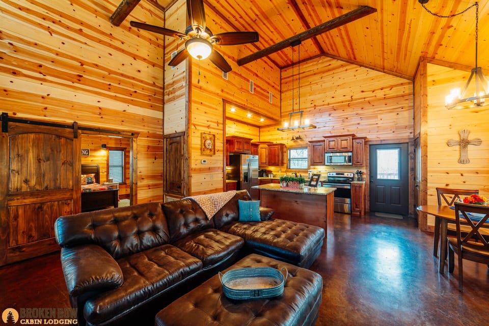 HappyEverAfter.BrokenBow4