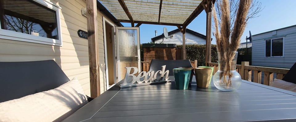 Terrace, Veranda, Garden chair, Garden table and Front Garden - EEZZ