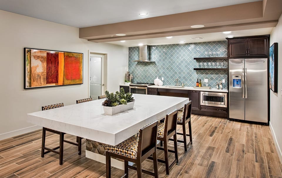 Kitchen for guests that can be reserved.