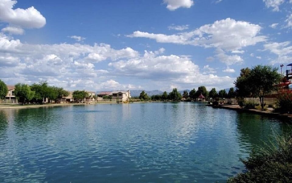 Beautiful Lake for strolling, jogging, fishing, kayaking, or paddleboarding.