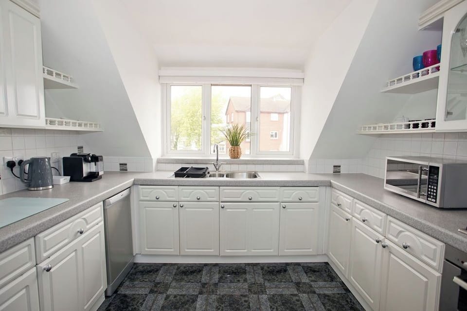 Kitchen with lots of storage