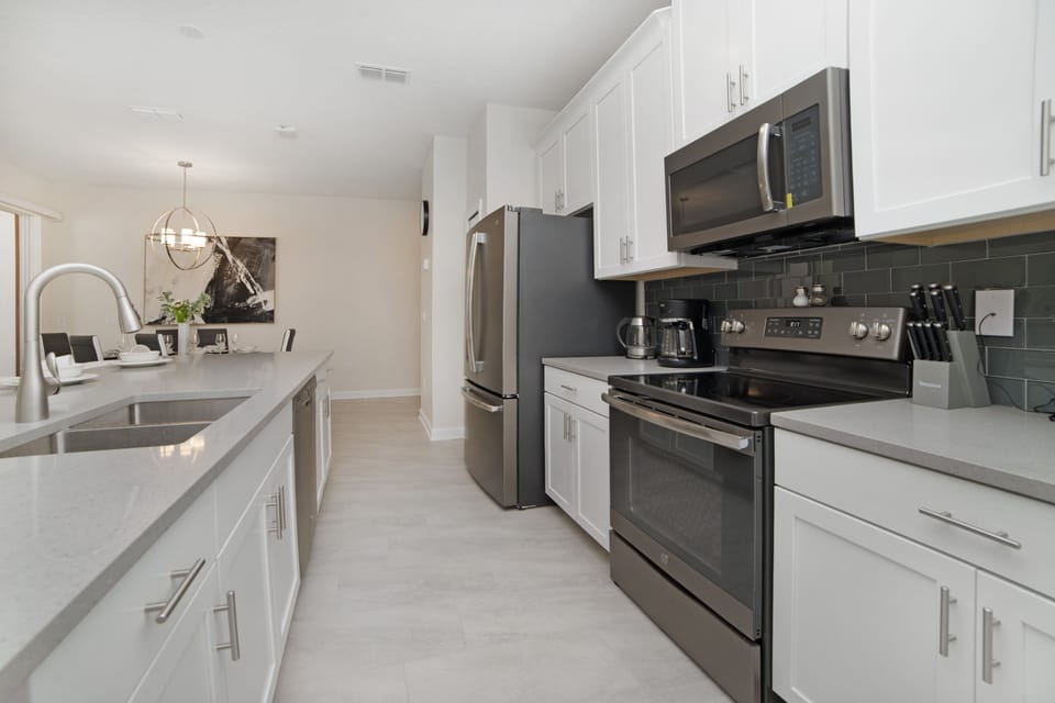 4834MemoriesLane,StoreyLake_09