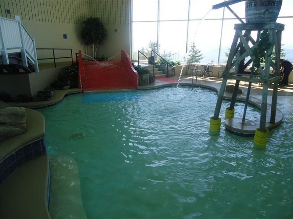 Snowshoe's Split Rocks Pool located across the parking lot 
