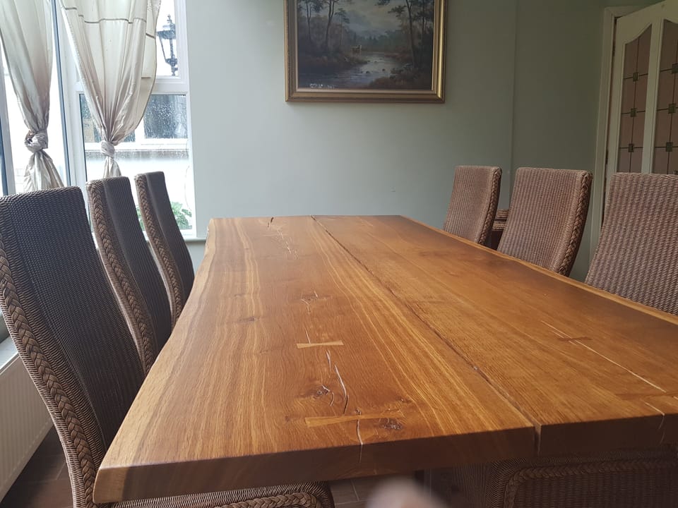 Ethan Suite - Kitchen table