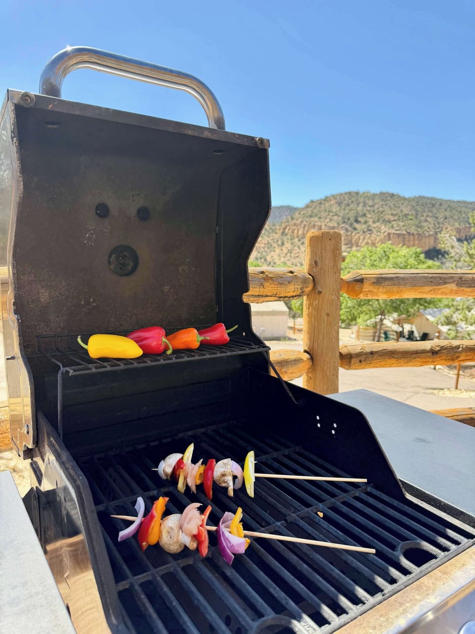Private BBQ grill at your glamping tent, perfect for easy outdoor meals with beautiful Southern Utah views.