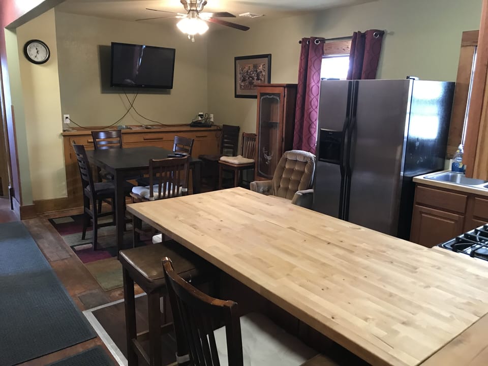 Dining Room/Kitchen