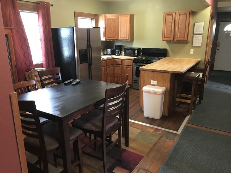 Dining Room/Kitchen