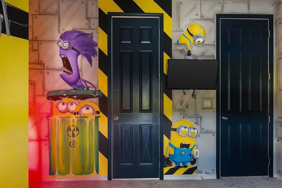 Mini Aliens *Theme Room 2* on Second Floor