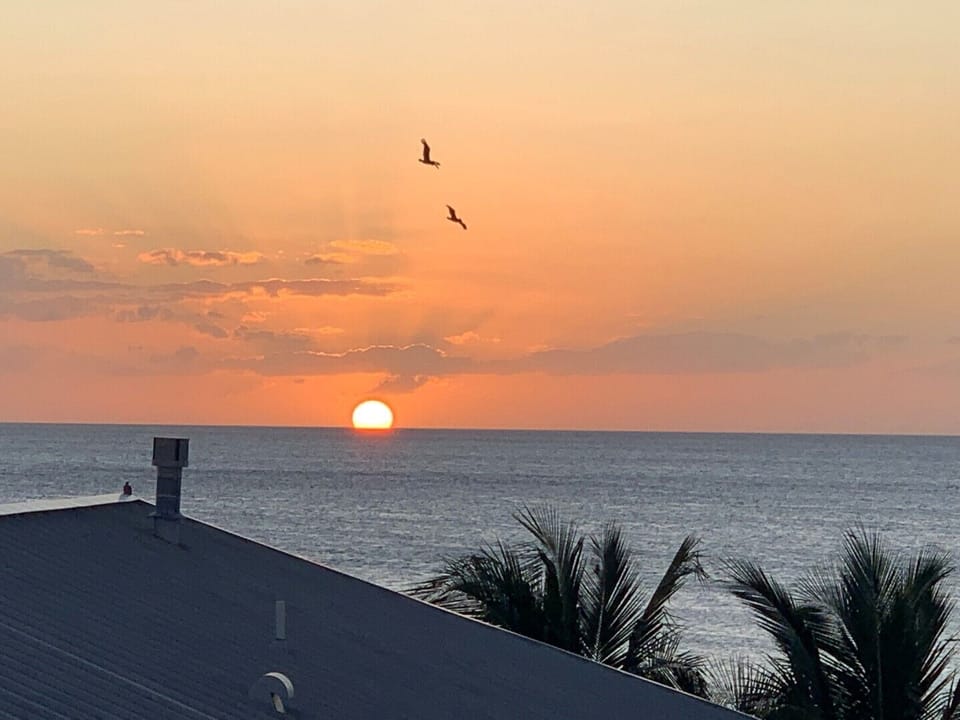 BEAUTIFUL SUNSETS RIGHT FROM YOUR BALCONY, OR ENJOY FROM THE BEACH!
