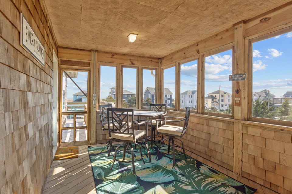 Surf or Sound Realty - 891 - Whispering Surf - Screened Porch -3
