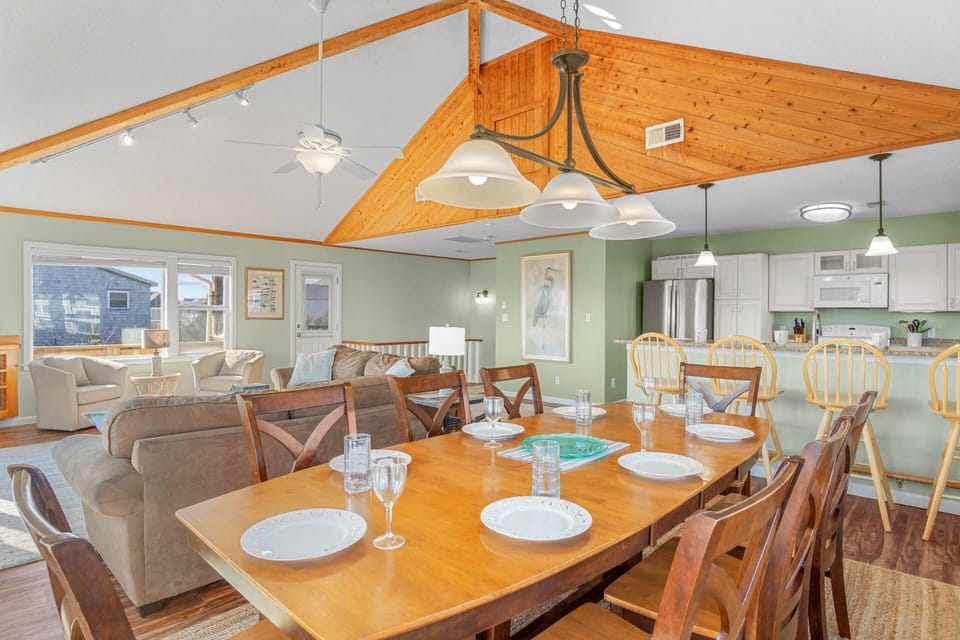 Surf or Sound Realty - 891 - Whispering Surf - Dining Area -2