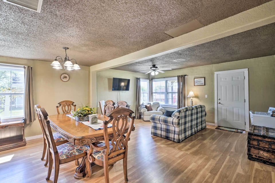 Hermitage Vacation Rental | 3BR | 1BA | 1,400 Sq Ft | Step-Free Access