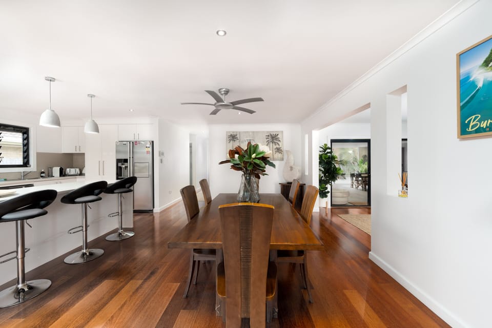 Dining with room for the whole family