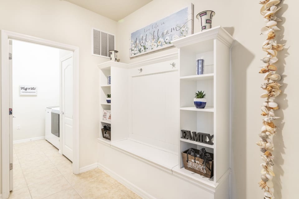 Mud room