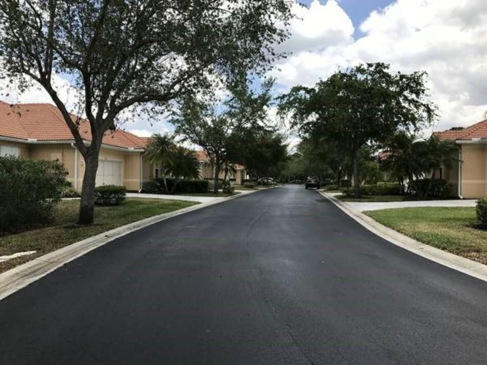 Quiet Neighborhood, Cul De Sac at the end of the street with additional parking