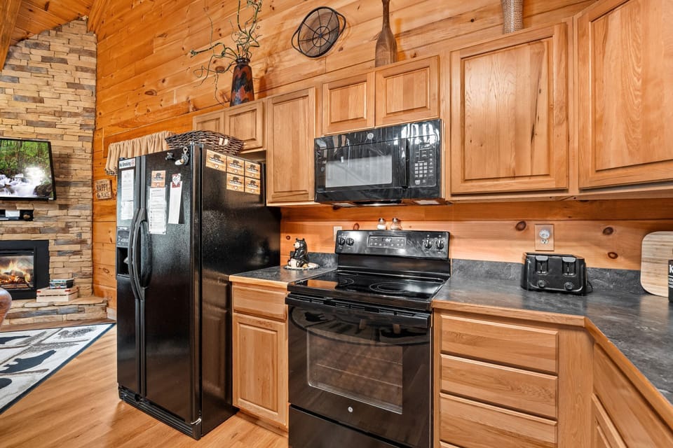 Full Kitchen
