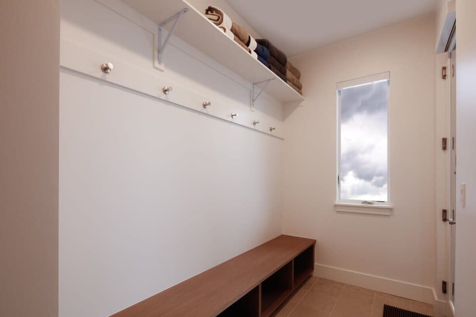 Ski Storage / Mudroom (Lower Level) - step out from here onto the ski-through trail