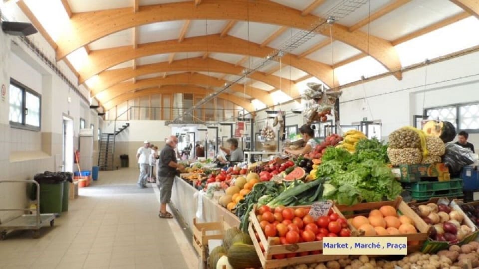 MARKET